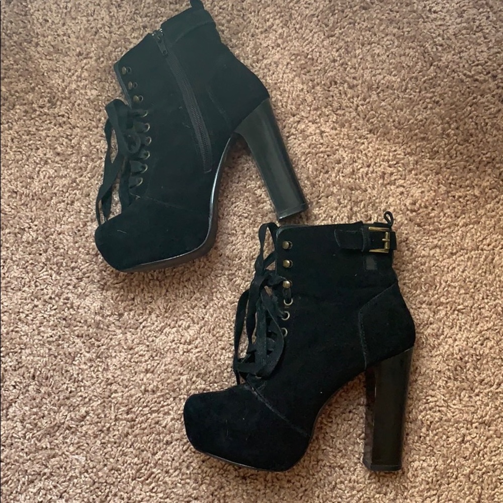 Chelsea Crew Booties